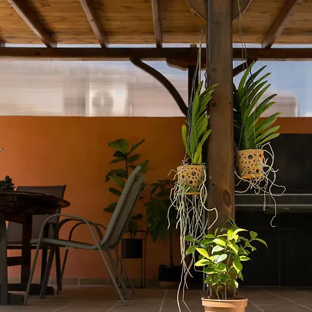 Lazaros Beachfront & Apartment Vourvourou